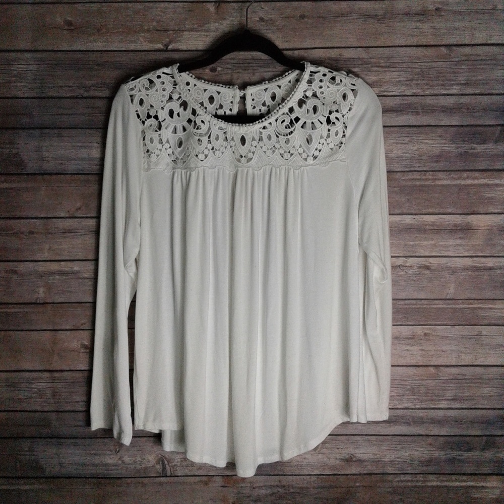 ⚡3 for $15⚡Philosophy White Lace Top